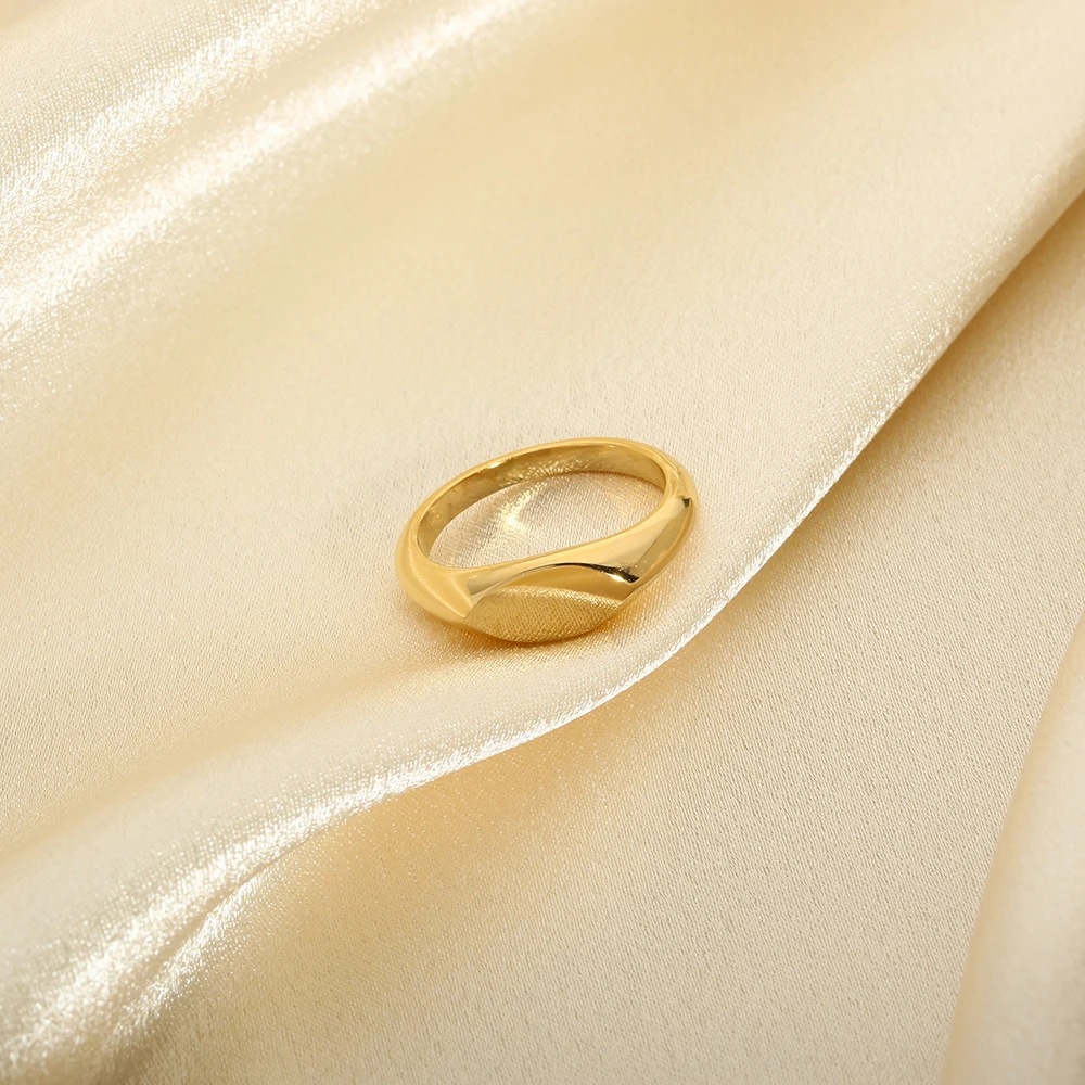 Women's Light Luxury Trendy 18K Stainless Steel Gold-plated Ring 3 020f29af 3ba0 48c8 b37c 582b50b9ac92 Women's Light Luxury Trendy 18K Stainless Steel Gold-plated Ring