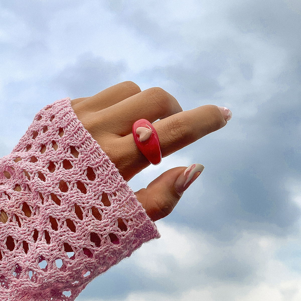 0246d63e 669c 469b ba9c 0e71a552327e Simple Candy Color Three-dimensional Love Acrylic Joint Ring
