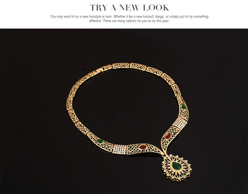 02b14d77 bf9c 42ef 9529 205f84e72f3c Fashion Gold-plated Four-piece Set With Diamonds