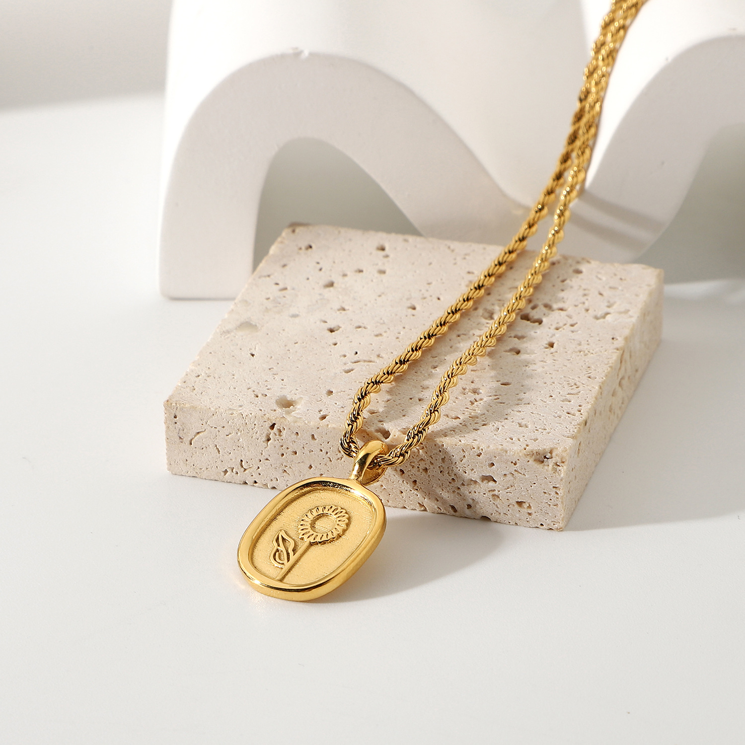 02cef08d a787 4a91 bf94 06a491d43659 18K Gold Plated 316l Stainless Steel Oval Coin Rose Pendant Necklace