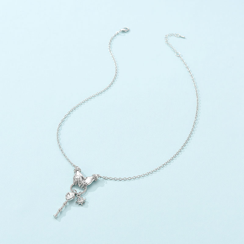 04353f17 a55c 4a12 9120 b41fb00b0718 All-match Xiaoqing Necklace Female Simple