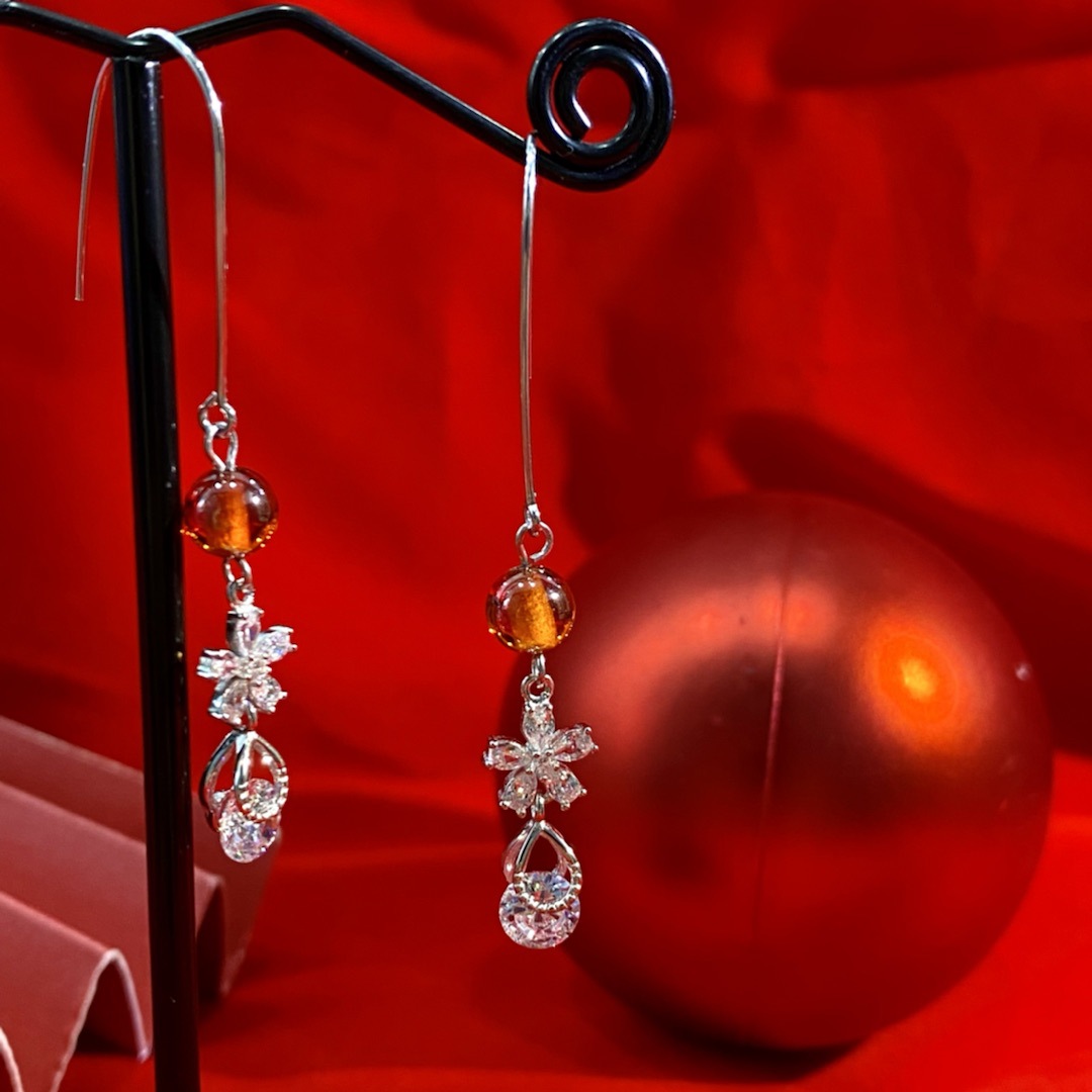 0797dd72 b8c9 4369 bf81 3b30a8f90d91 Fashion Silver Pomegranate Plum Blossom Earrings