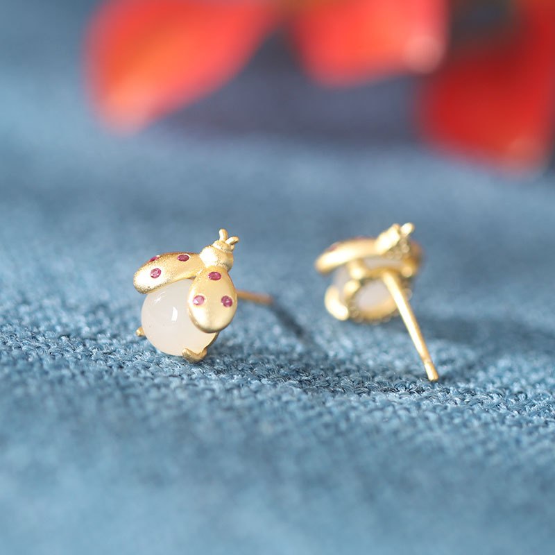 Simple And Fashionable Lady Earrings 1 08e873f4 bc0e 45e2 af52 43a5affb48e4 Simple And Fashionable Lady Earrings