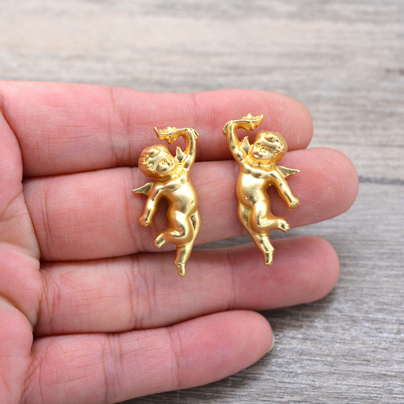 0b69fa72 139a 4a18 9ee2 9b1bf34aa1a3 All-match Eros Cupid Angel retro earrings