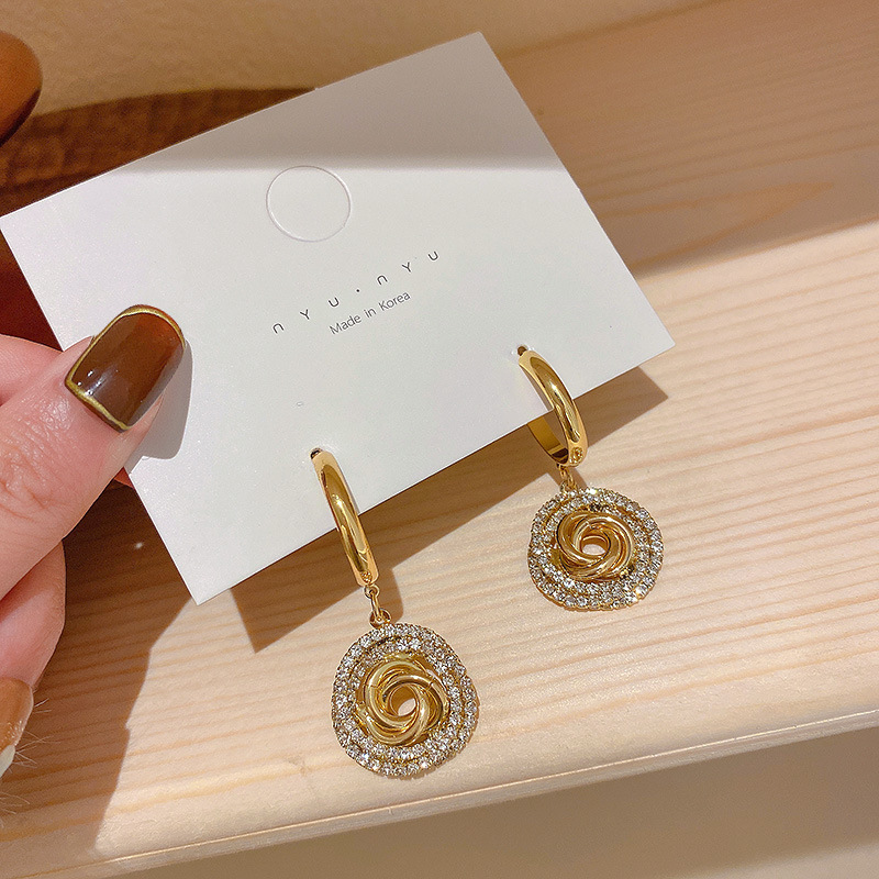 0b70b911 935b 4814 9cf0 a114798f3521 Diamond Circle 925 Silver Needle Earrings