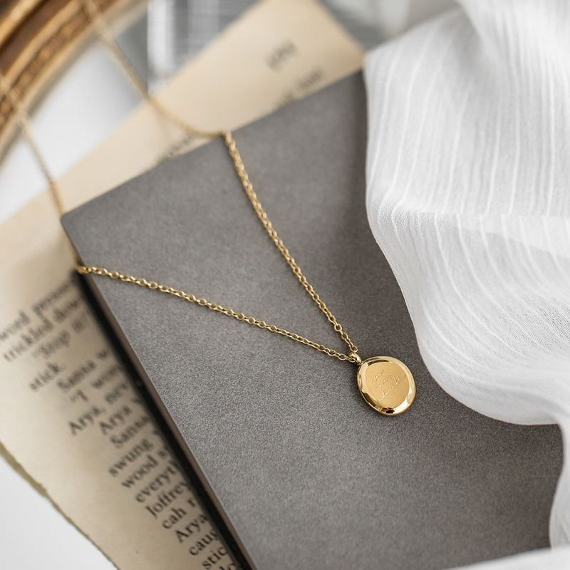 0ec8413e 5271 45a0 a60f fb06cbff260a Titanium Steel Oval Gold Letter Necklace Female Clavicle Chain