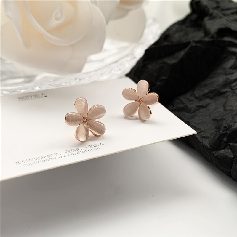 0fded41f 1245 46fa 8776 9bb1dfb6cfe6 Super Xiansen series small flower earrings