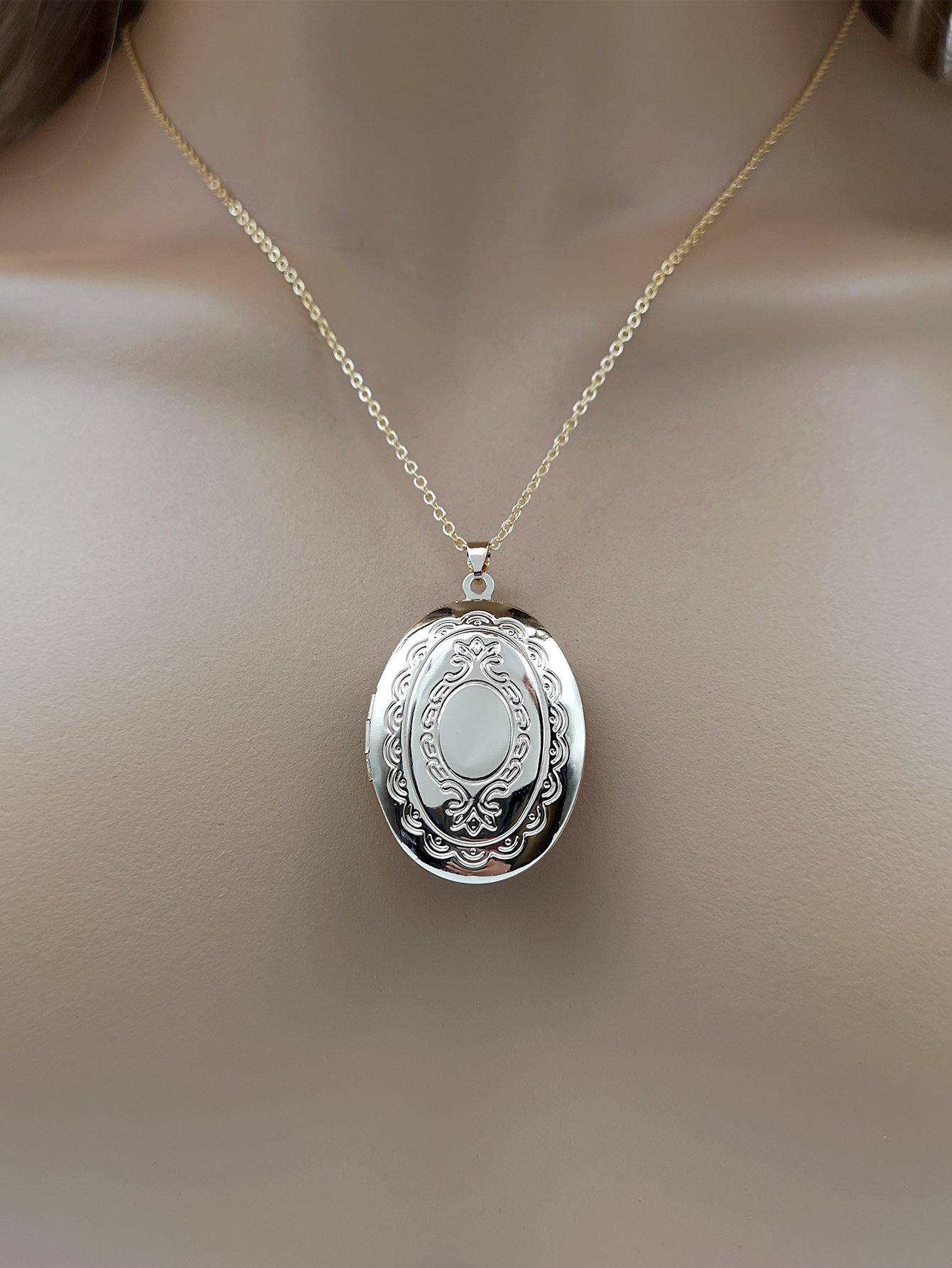 11f4ab24 7291 4fa3 a84d d29ec9fe03dd Simple Geometric Personality Metal Clavicle Chain