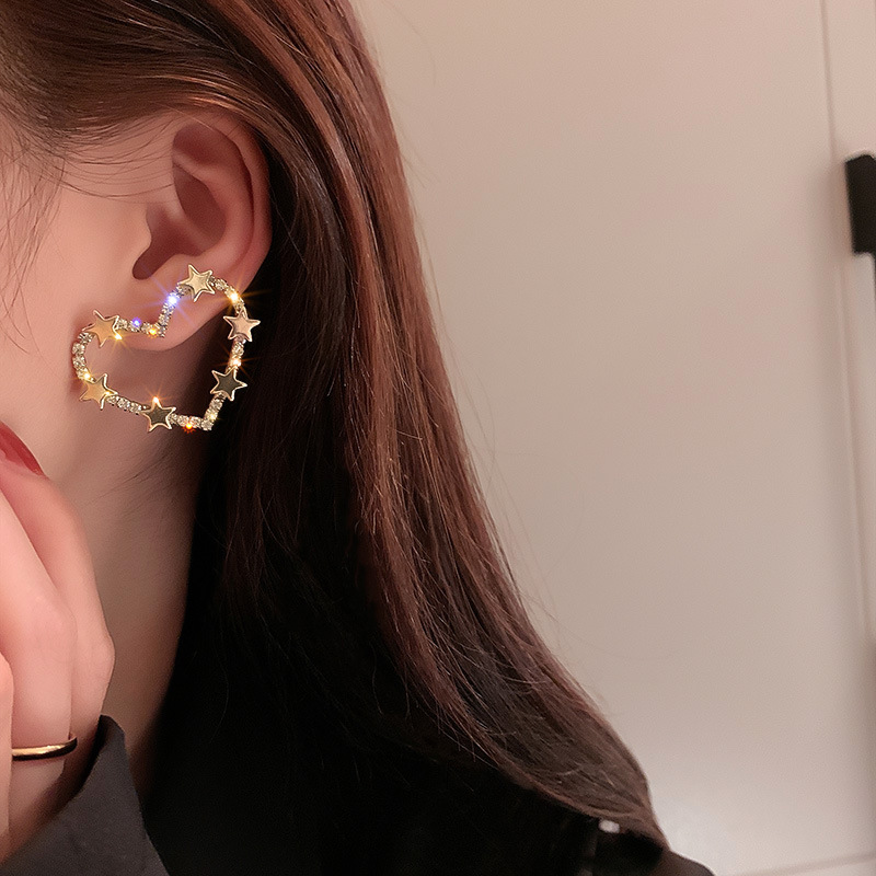 14668623 ae21 4039 b9f9 7d2a6de8baee Fashion Metal Cold Wind Earrings Simple