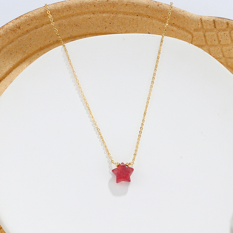 1507e1c4 20ea 405e 84e0 ac3caf927cc6 Crystal Necklace Women's New Strawberry Crystal Five-pointed Star Pendant