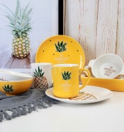 Wanxing ins red pineapple beioufeng household ceramic bowl disc tray tableware milk mug ears