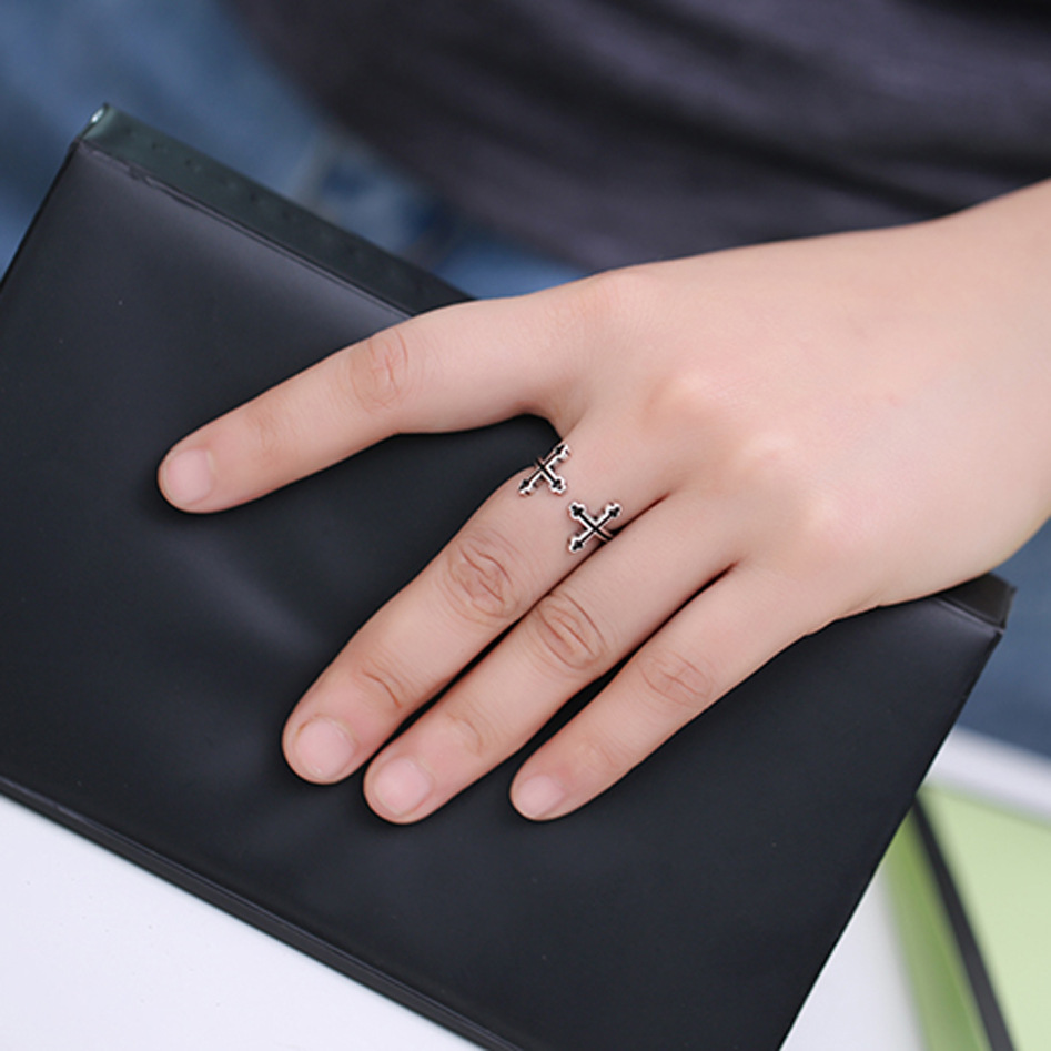 15248fc3 1aee 4479 bd30 5ea06d412b0b Simple Student Jewelry Double Wavy Ring Gir