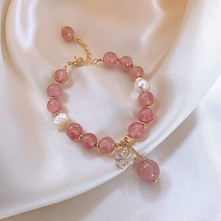 1617935259002 Recruiting Peach Blossom Natural Strawberry Crystal Bracelet INS18K Gold Electroplating Korean Girlfriends Flower Transfer Pearl Bracelet