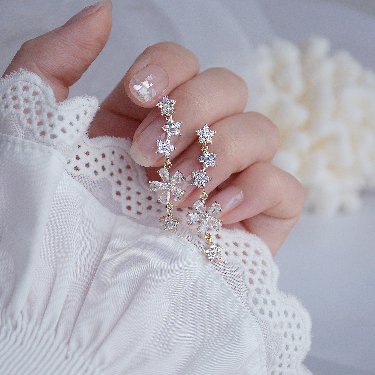 1620726237174 Micro-inlaid Zircon Full Diamond Light Luxury Earrings