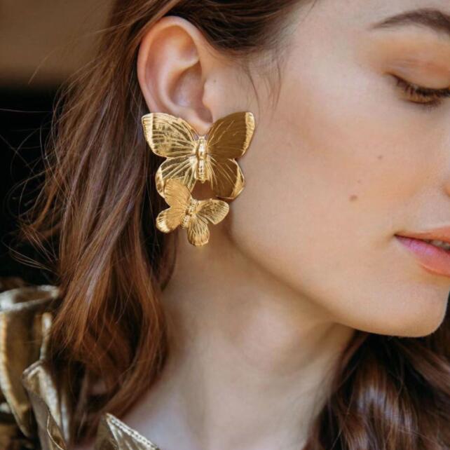 New European And American Creative Alloy Double Butterfly Earrings Retro Gold Exaggerated Size Butterfly Earrings Earrings Women 1 1621233661141 New European And American Creative Alloy Double Butterfly Earrings Retro Gold Exaggerated Size Butterfly Earrings Earrings Women