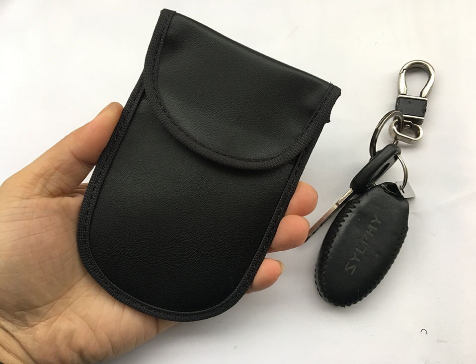Car Keyless Home Storage Bags Organization Phone Car Key Keyless Entry Fob Signal Guard Blocker Black Faraday Bag                (3)