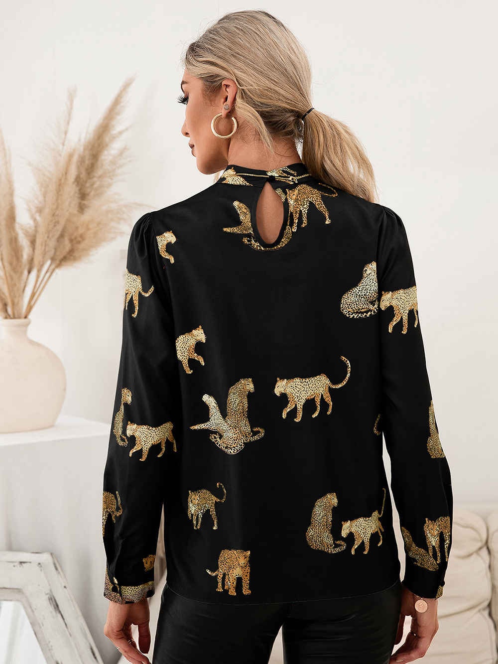 Title 10, Leopard Print Long Sleeve Pullover Shirt Top Women