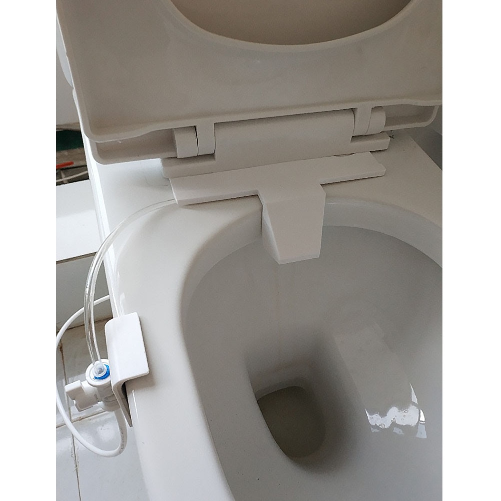 Simple toilet bidet