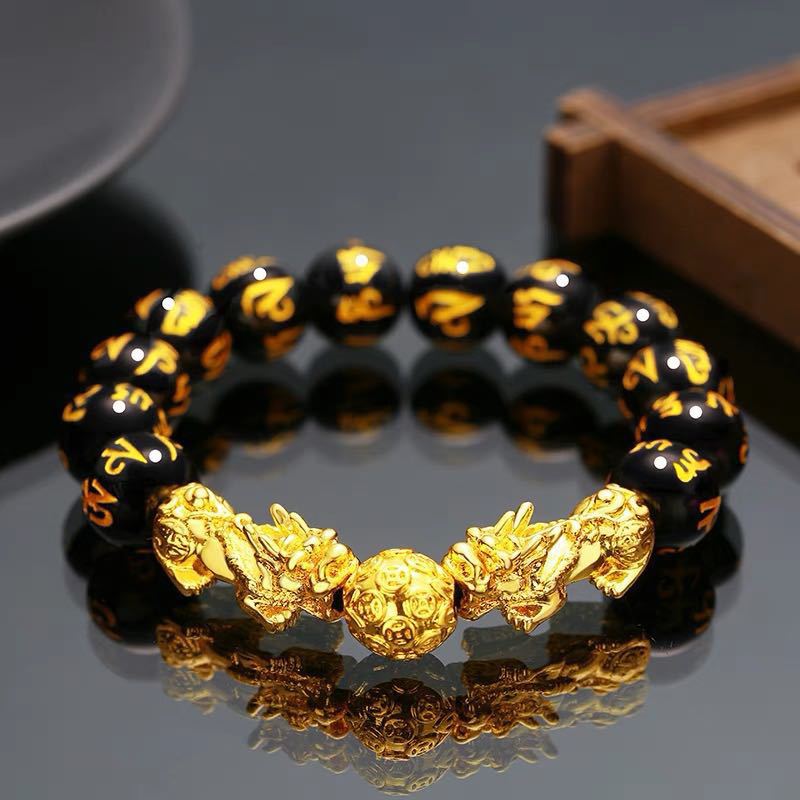 Bracelet (1)