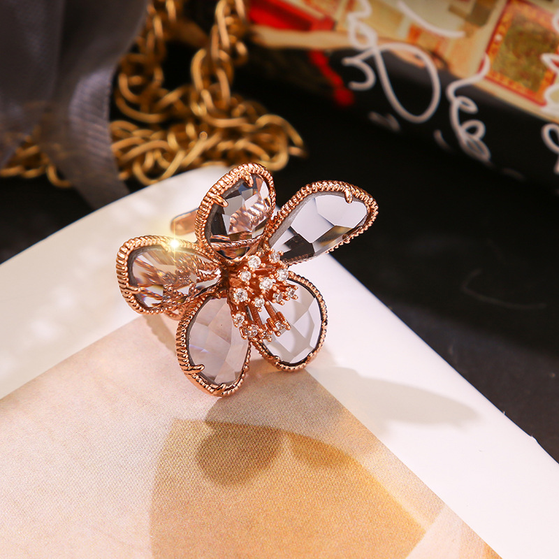 Zircon petal adjustable ring 4 undefined