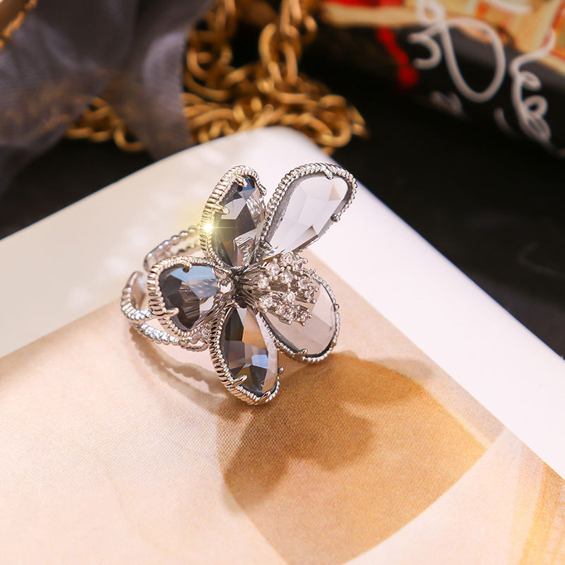 Zircon petal adjustable ring 9 undefined