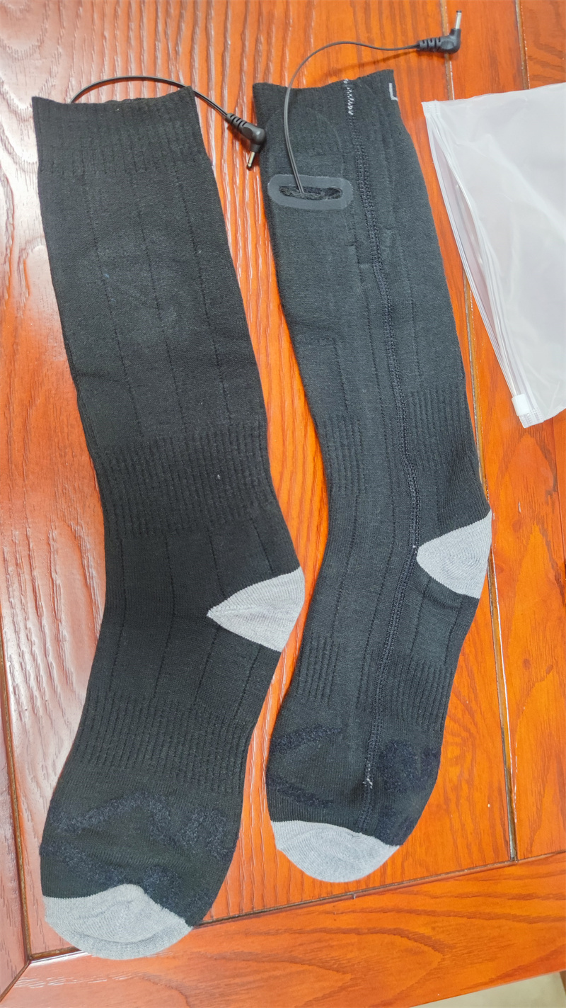 ManMaidde Unisex Fashion Socks / Long &amp; Simple Heating And Warm-keeping Electric Socks