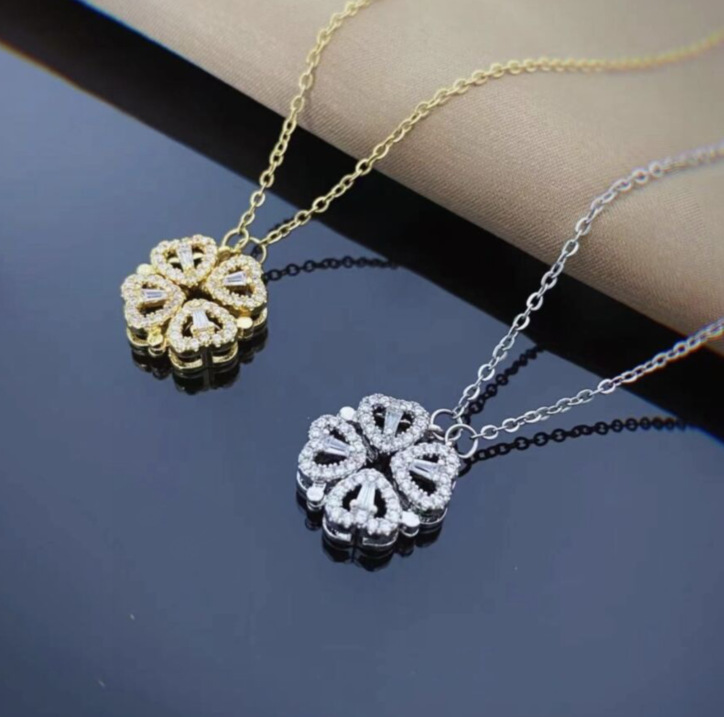 2401220726340320000 Retro Magnetic Folding Heart Shaped Four Leaf Clover Pendant Necklace Women Love Clavicle Chain Gifts Openable Choker Jewelry