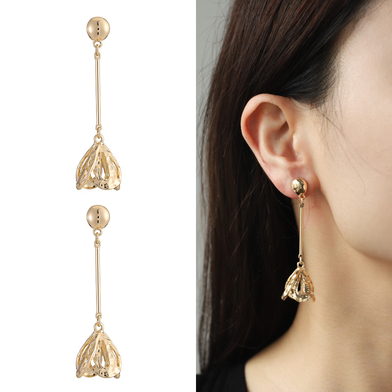 2403200154390322500 Metal Flower Twin Necklace Earrings For Women