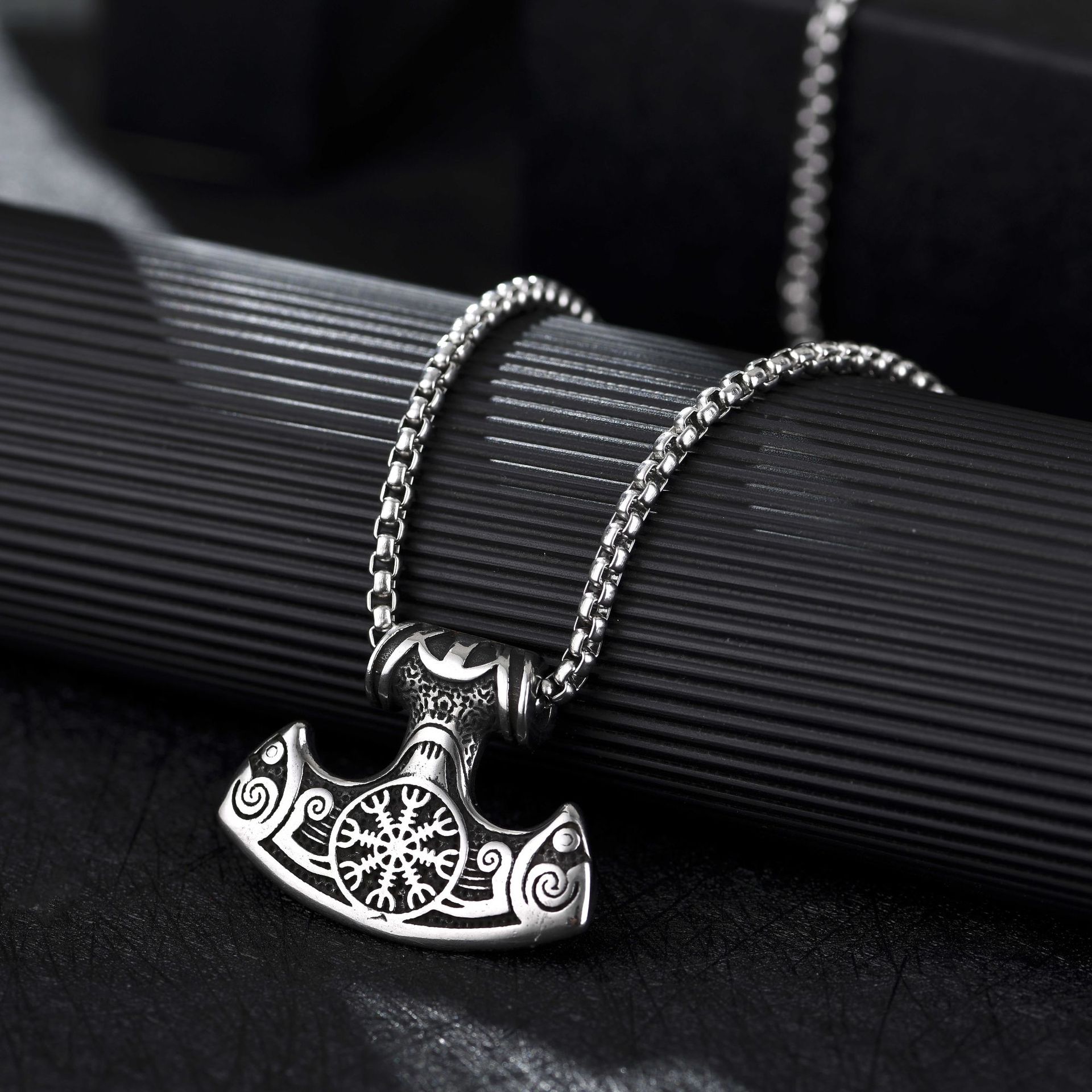 NordicFrost  Hammer - The Nevermore Gothic Pendant Necklace Viking Norse Titanium Steel