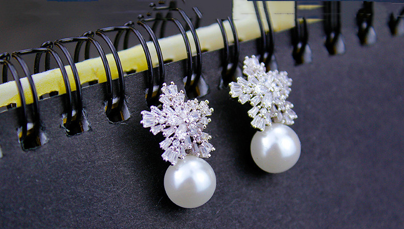 small pearl earrings