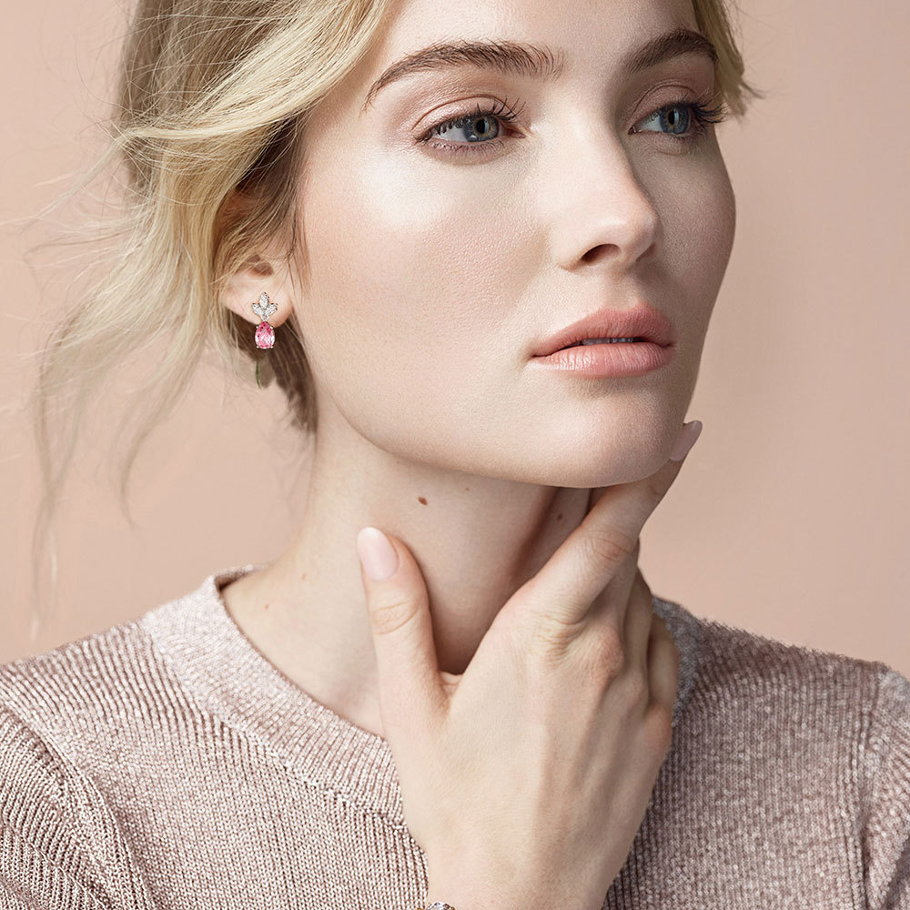 22882bca a5d2 4e37 b222 7d5d5f93047a Temperament 6*9 drop earrings