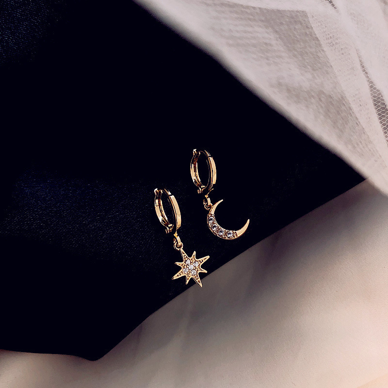 Classic Craftsmanship Full Diamond Star Moon Asymmetrical Earrings 5 2294c3d7 d165 4af7 bba6 30c800686b05 Classic Craftsmanship Full Diamond Star Moon Asymmetrical Earrings