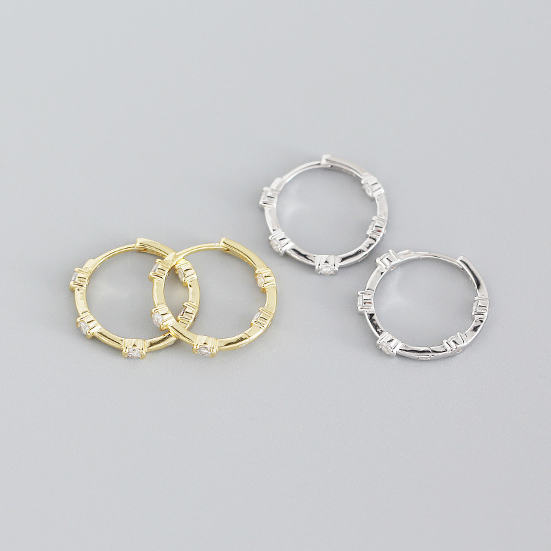 2295bd82 3e17 46e0 b584 cdb22c11e9f7 Geometric Micro Inlay Exaggerated Design Earrings