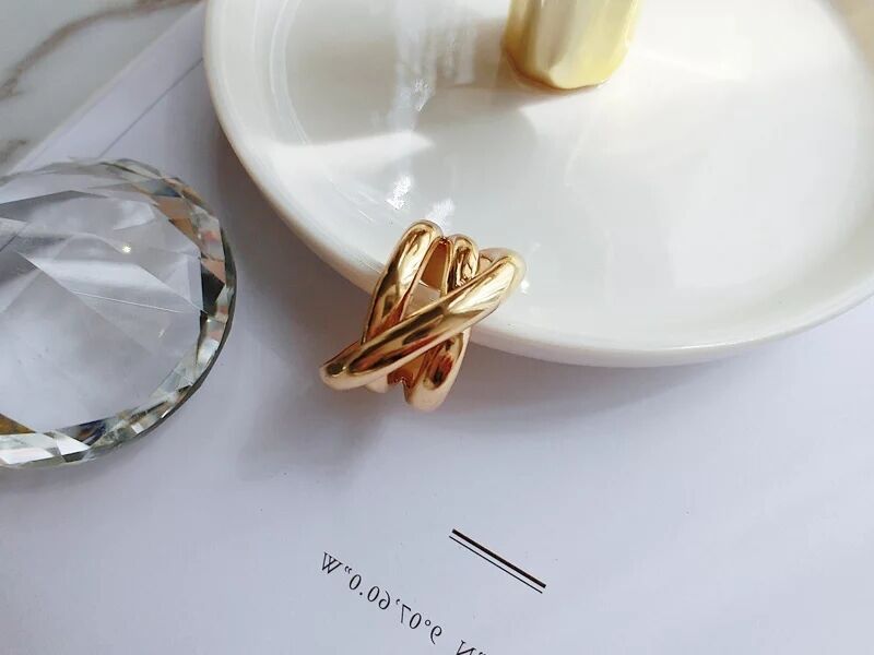 25c93481 2784 4b55 a2f2 a89ff606c481 Retro Fashion Cross Multi-layer Big Ring