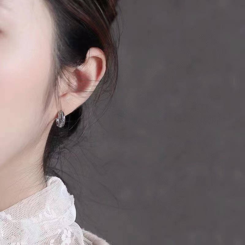 28c80372 ac8c 4d38 9d9b 09c2f96a2745 Thick Version Of French Style S925 Thai Silver Retro Personality Minimalist INS Earrings Women