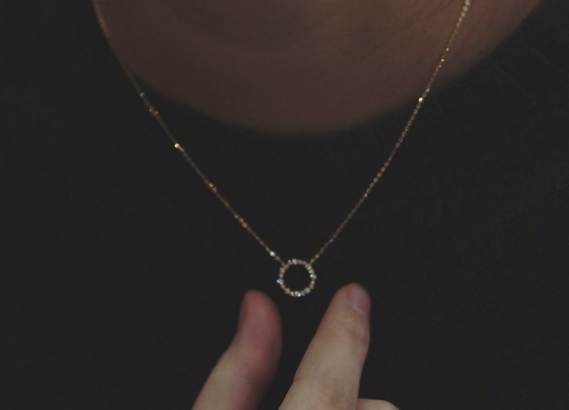 28e33cdf b9a4 468e a2aa 1e766f66c7f4 Full Diamond Circle Temperament Japanese And Korean K Gold Clavicle Chain