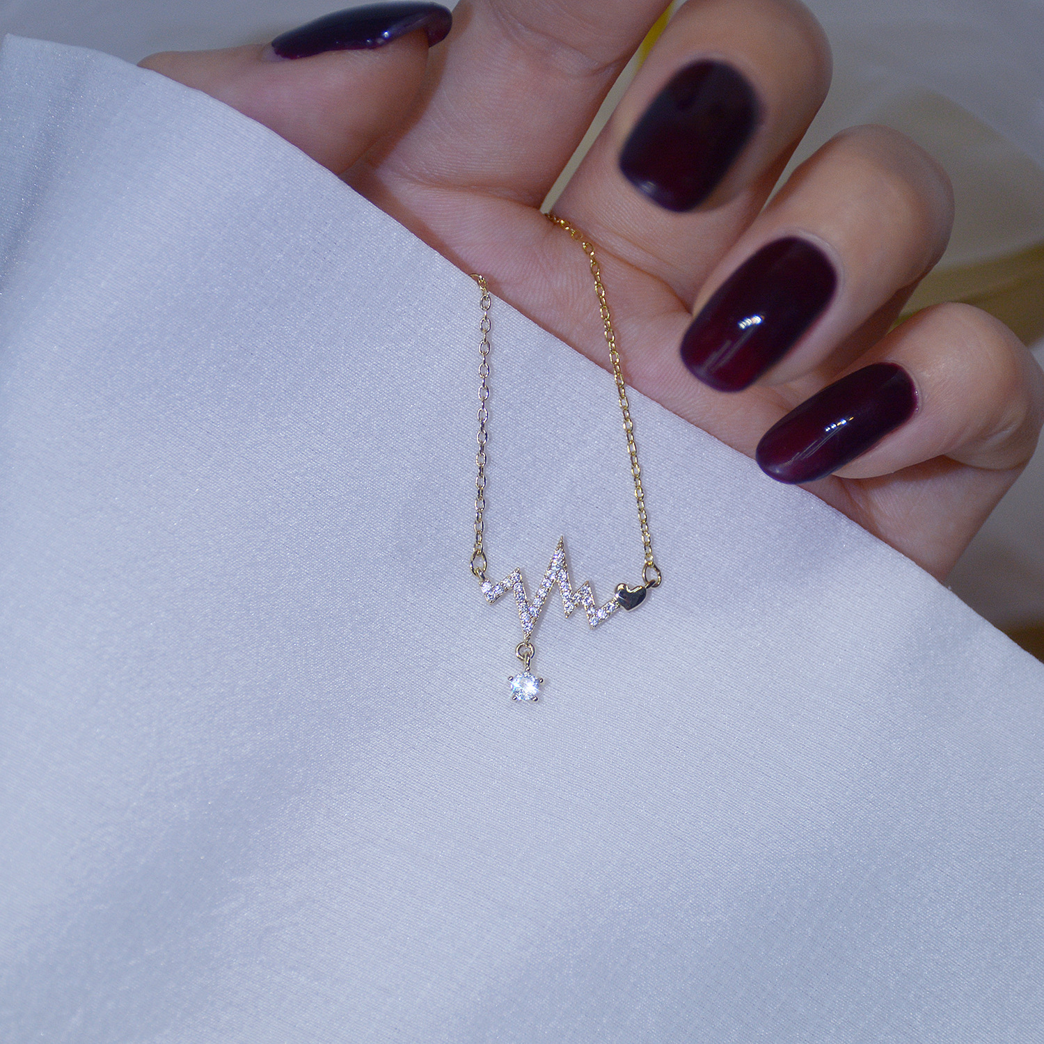 Love Signal Water Drop Love Temperament Clavicle Chain 5 2cb24106 95c5 40ec 9913 998e46177dc4 Love Signal Water Drop Love Temperament Clavicle Chain