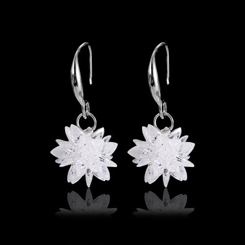 Snowflake pendant earrings 3 2d3cf6c2 f928 4b7f 8eb8 2bf65ce7f9c8 Snowflake pendant earrings