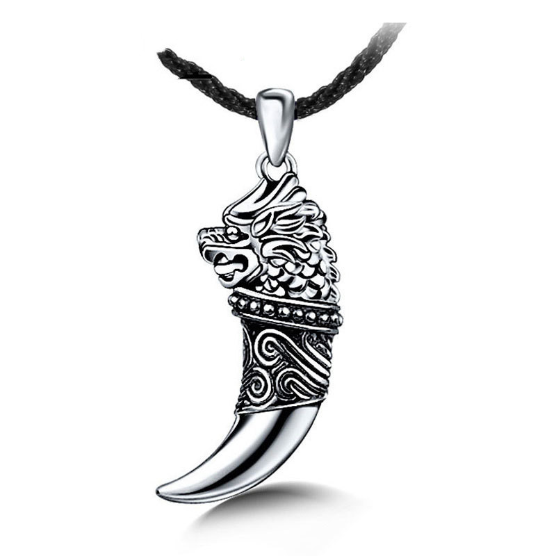 2f04ef22 abb3 47c3 8f86 4b174ecf83d5 Vintage Thai Silver Men's Necklace Sterling Silver Spike Teeth