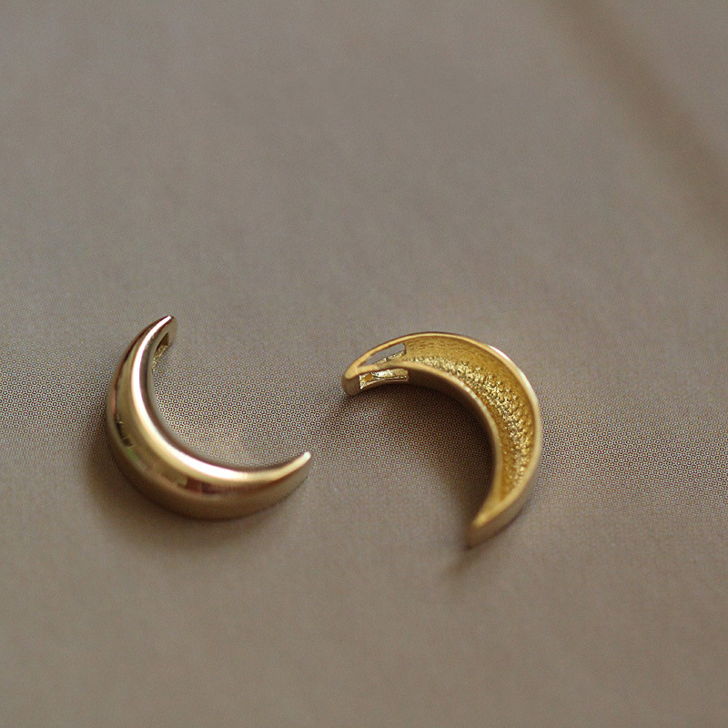 14K Gold Plated Sterling Silver Necklace Light Plate Little Moon 4 2f98726a a039 4f58 8dae 92010bdc6114 14K Gold Plated Sterling Silver Necklace Light Plate Little Moon