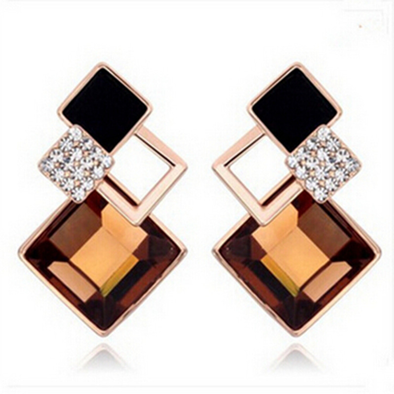 341e0d98 0604 4f8b a1ea 73a568f1e705 Gold-plated butterfly earrings temperament