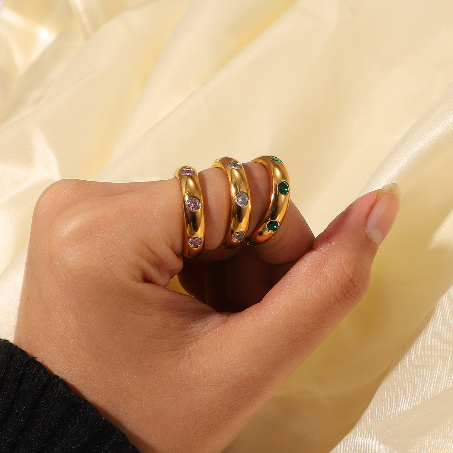 18K Gold Stainless Steel Retro Micro-inlaid Finger Ring 3 3592b82f 4e41 4c1d b86b 52c43b6879bb 18K Gold Stainless Steel Retro Micro-inlaid Finger Ring