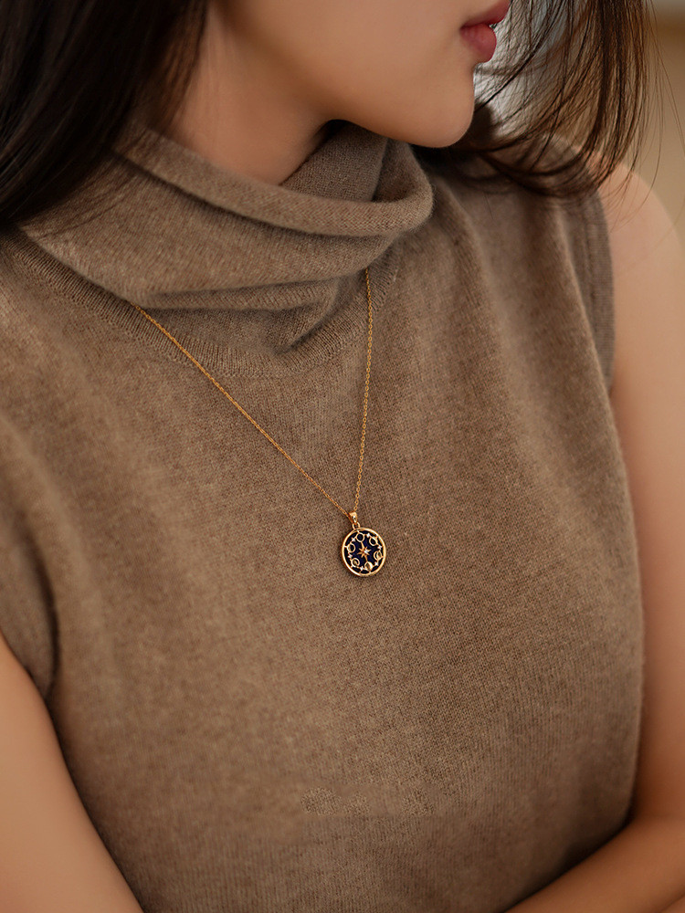 3a178492 75da 4723 b630 2d56b7f18151 18K Gold Plated Silver Lapis Star Moon Necklace