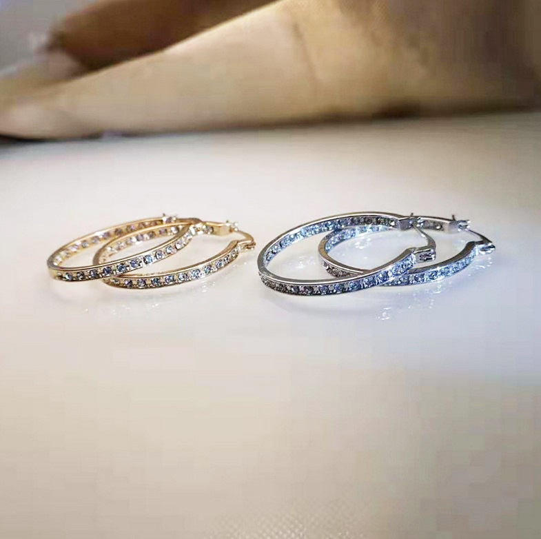 European And American Fashion Jewelry Popular Rhinestone-encrusted Ear Studs Ear Clip 4 41c3e344 db58 4dca 8b94 a044268f8cdb European And American Fashion Jewelry Popular Rhinestone-encrusted Ear Studs Ear Clip