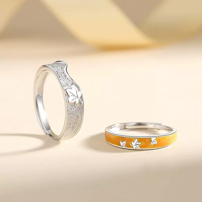 One Leaf Knows The Autumn Couple's Ring. The Design Is Fashionable And Luxurious. 925 Silver Plated Ring For Men And Women 4 456196d7 4583 4e49 a0db 1595b67367b4 One Leaf Knows The Autumn Couple's Ring. The Design Is Fashionable And Luxurious. 925 Silver Plated Ring For Men And Women