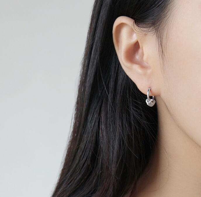 Japanese And Korean Simple Personality Small Circle Female Student Silver Earrings 4 4737e74d 6387 4231 963f d50f7d1c0253 Japanese And Korean Simple Personality Small Circle Female Student Silver Earrings