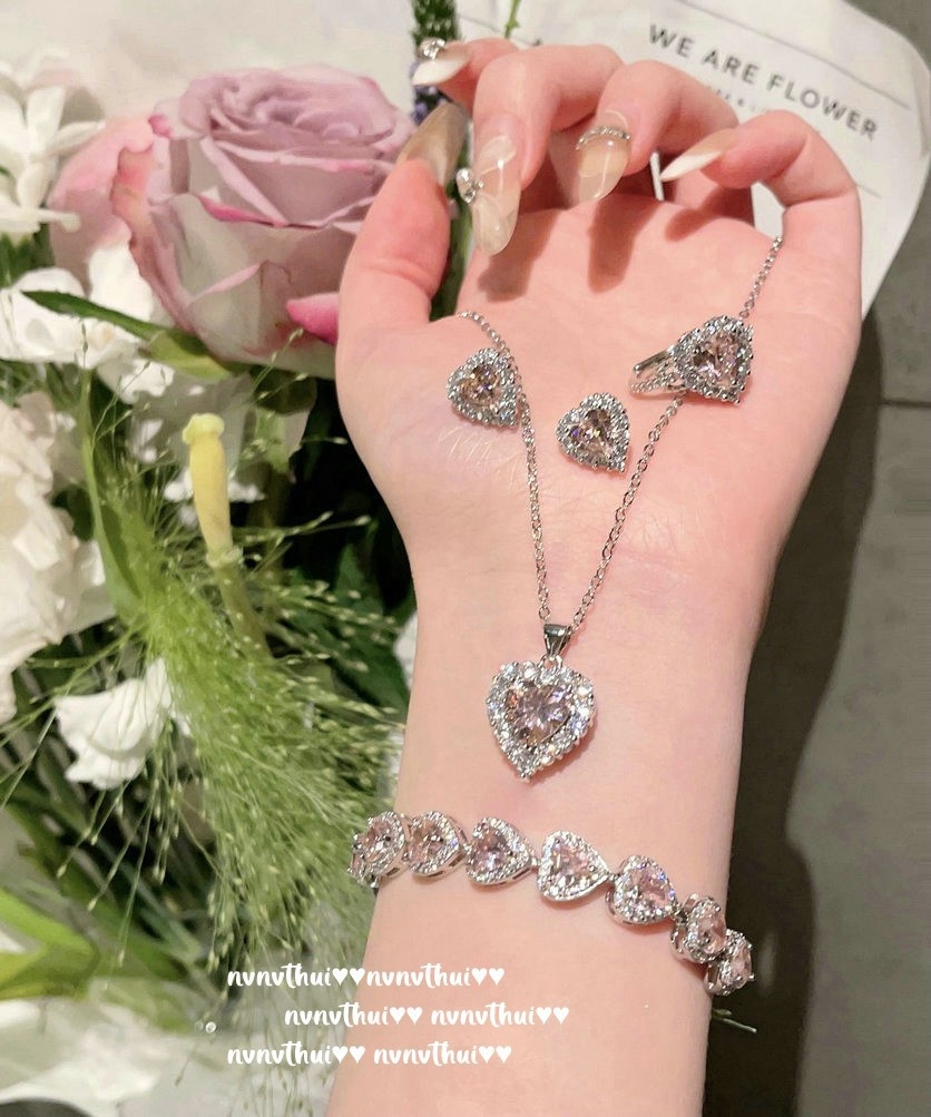 47f51f7e 8d10 4e70 a951 b42db1701f4c trans Sweet Peach Love Gem Bracelet Star River Bright Gold-plated Candy Loving Heart Zircon Necklace