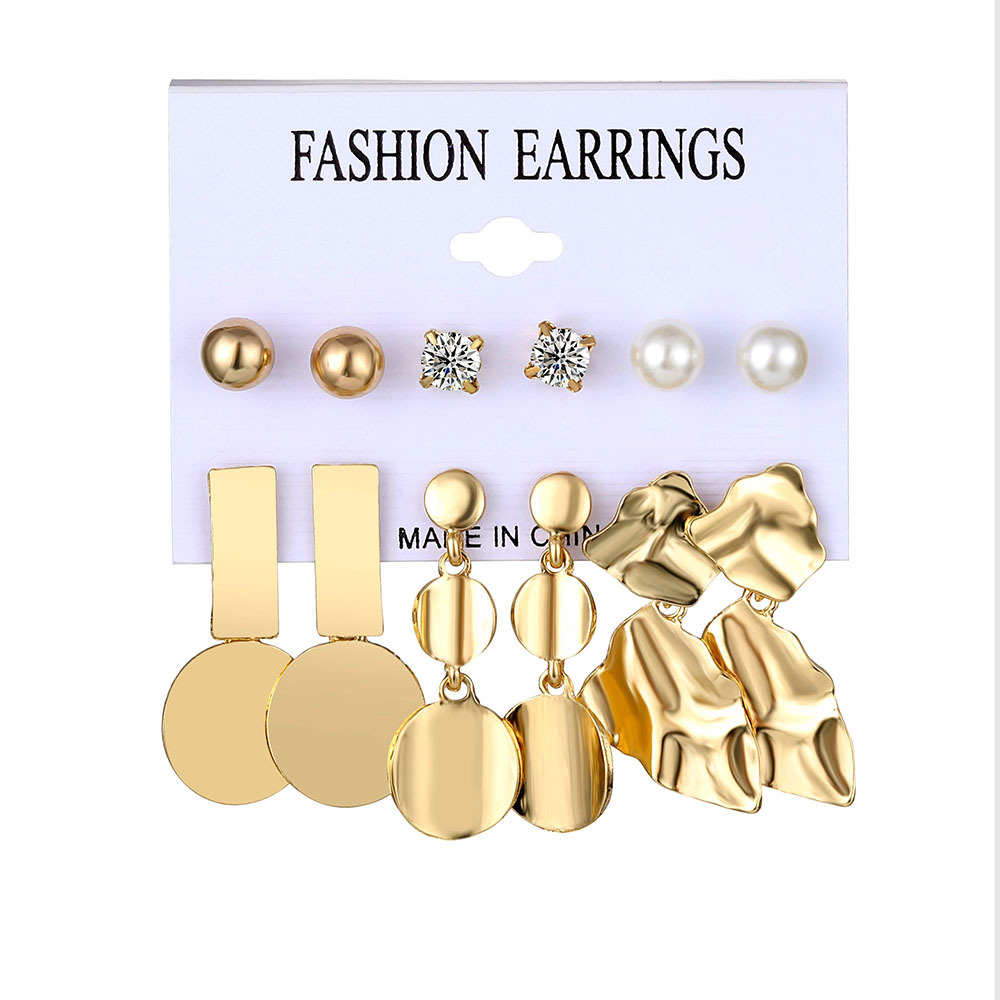 4aec4afe ffe9 4a3c 9319 97bd135cd212 Fashion Punk C-shaped Circle Pearl Set Earrings