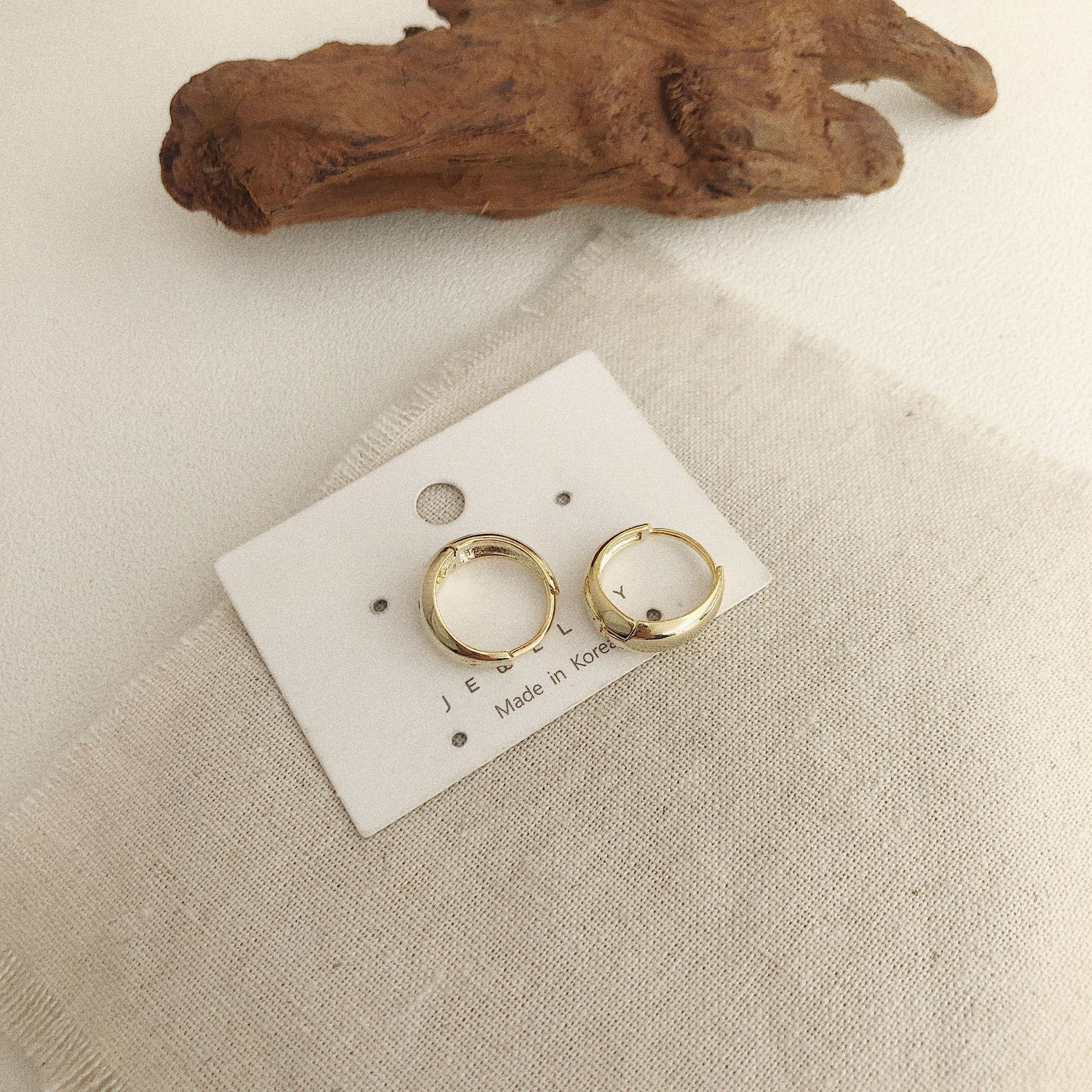 Women's Gold-plated Simple Metal Small Ring Earrings 5 4b30d45e 4851 4485 ae73 dbec0c6dcdcf Women's Gold-plated Simple Metal Small Ring Earrings