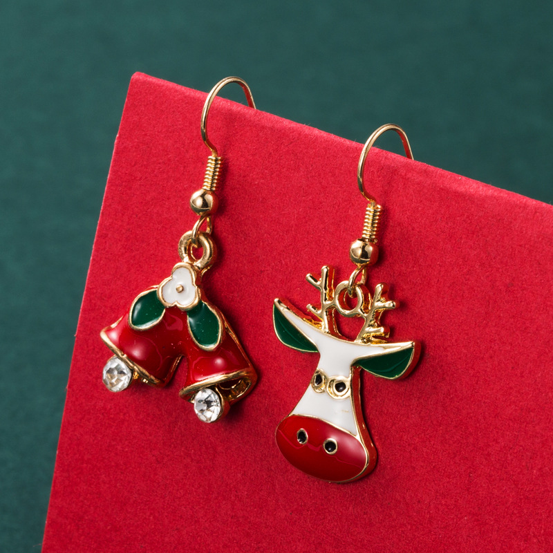 4e1d66ff 2493 4371 a9ed f3c1f185dac1 European And American New Christmas Series Asymmetric Christmas Tree Snowflake Earrings